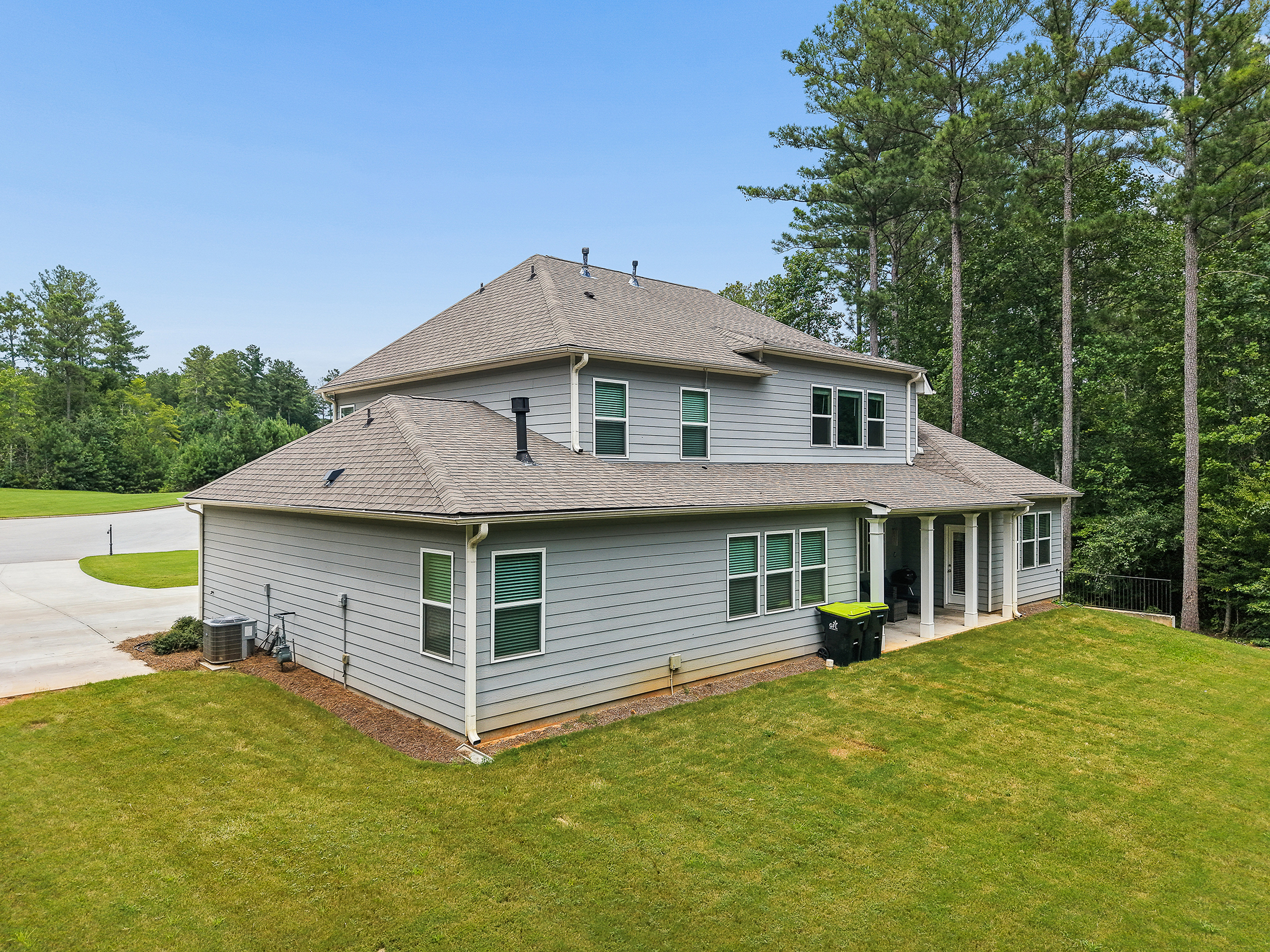  Beautifully Maintained Newer Construction Home on Private Cul-de-sac Lot - 物件實景