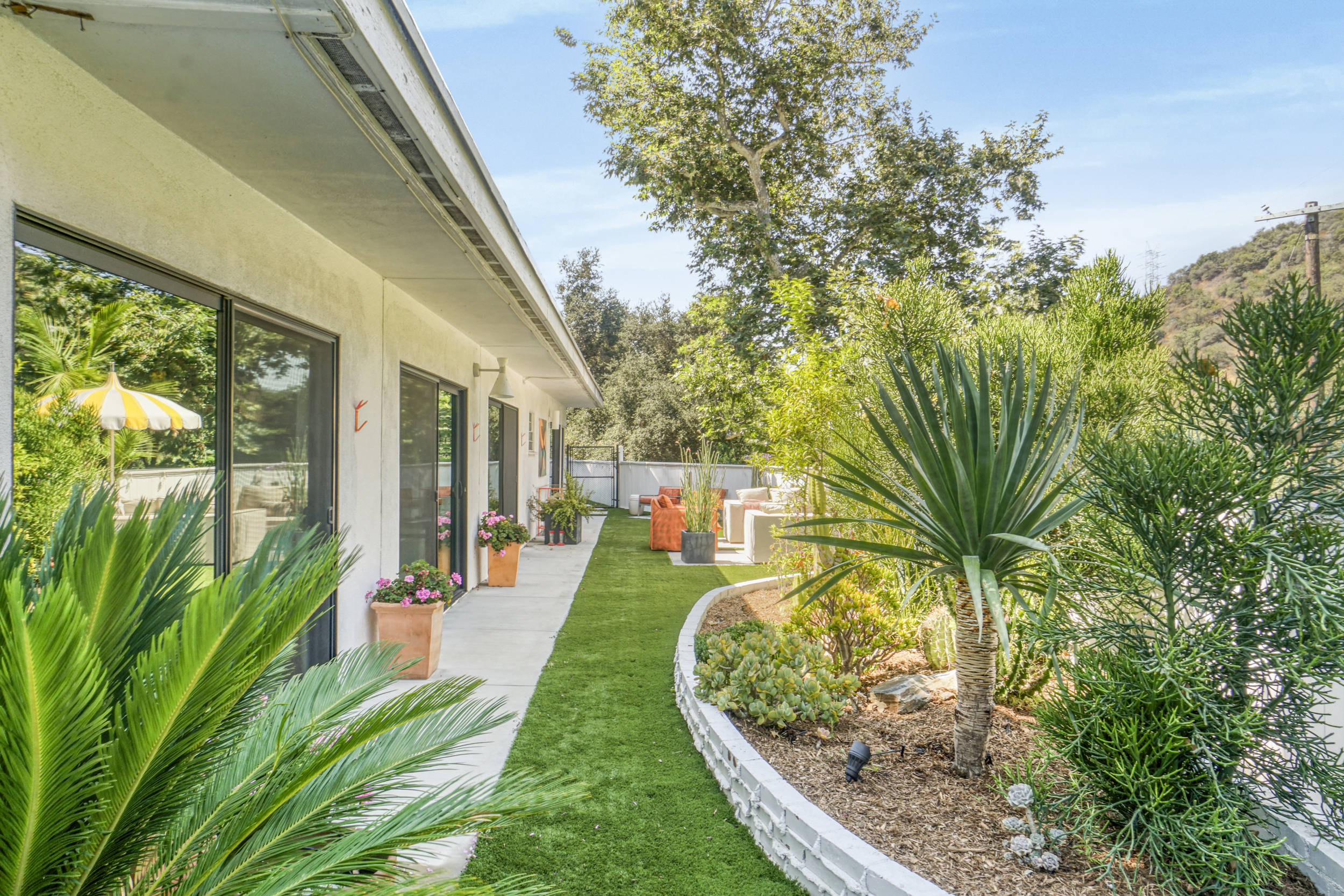  3560 Mandeville Canyon Rd - 物件實景