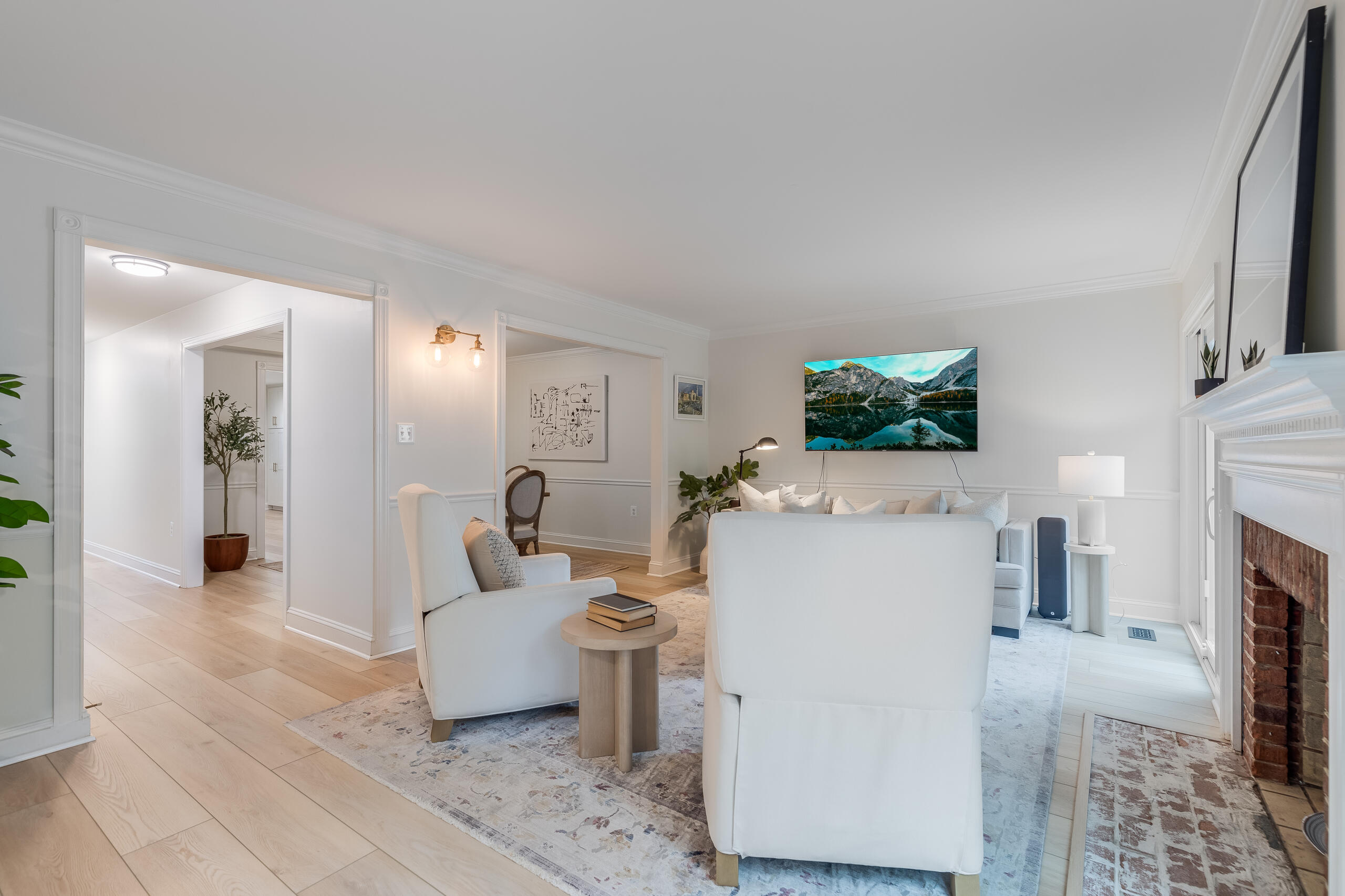  215 Andover Court Northeast, Leesburg, VA 20176 - 物件實景