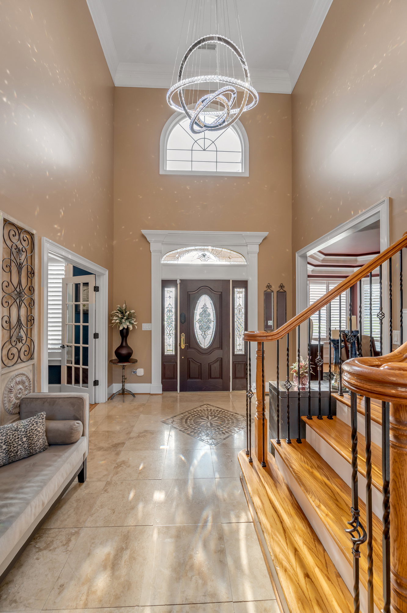  315 Whispering Brook Drive - 物件實景