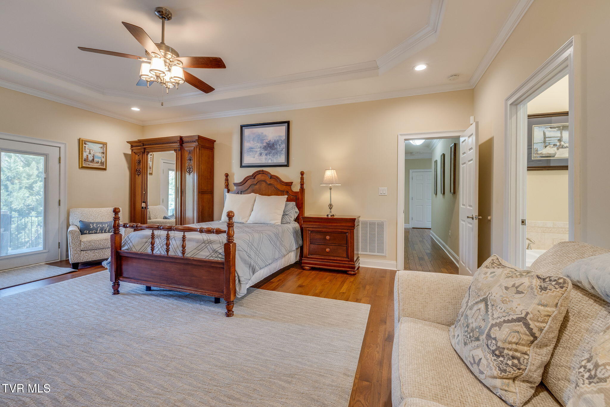 Kingsport, Tennessee, 37664, United States, 5 Bedrooms Bedrooms, ,5 BathroomsBathrooms,Residential,For Sale,1931023