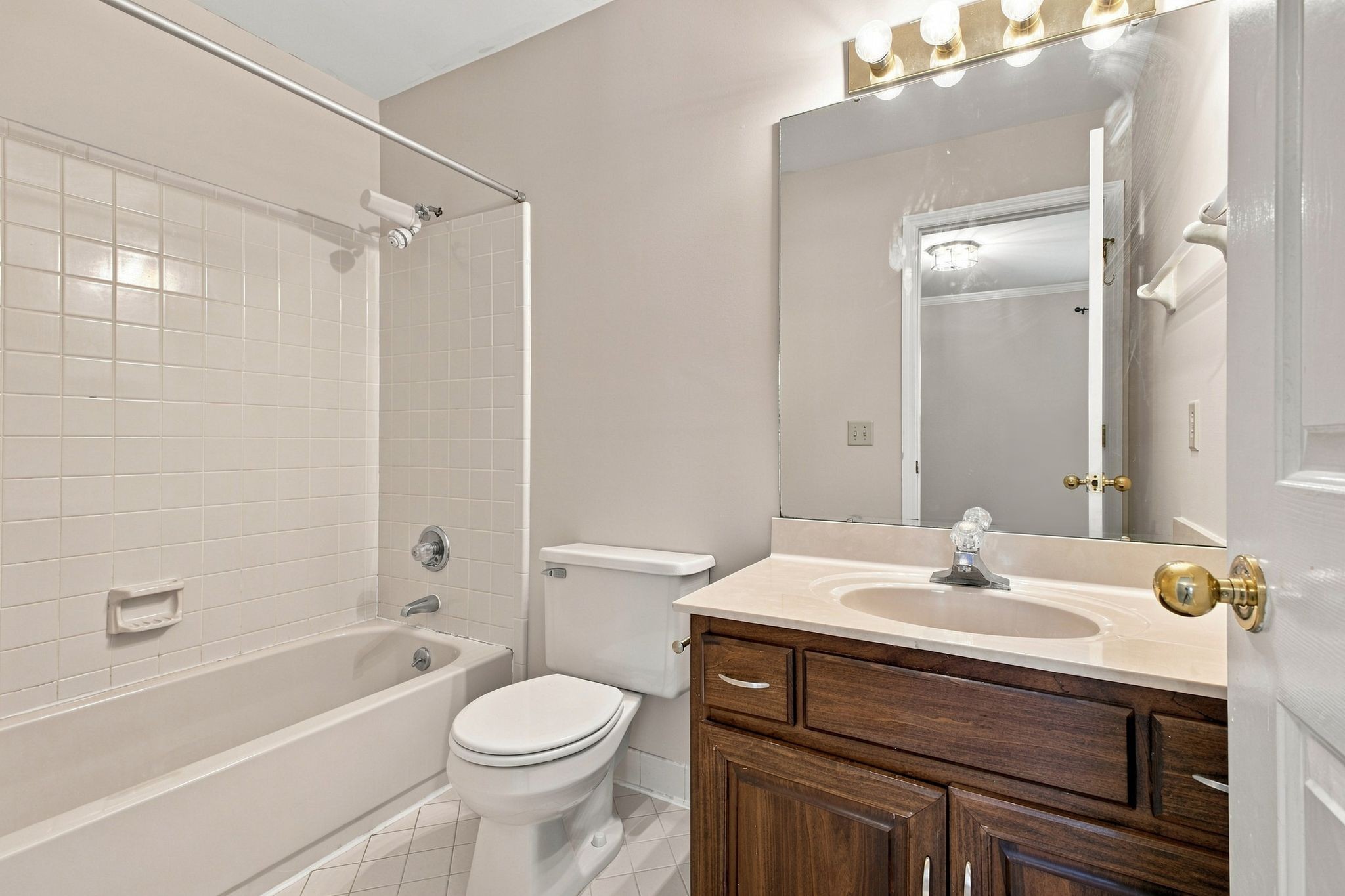 2308 Sharondale Drive, Nashville, TN, 37215 - 物件實景