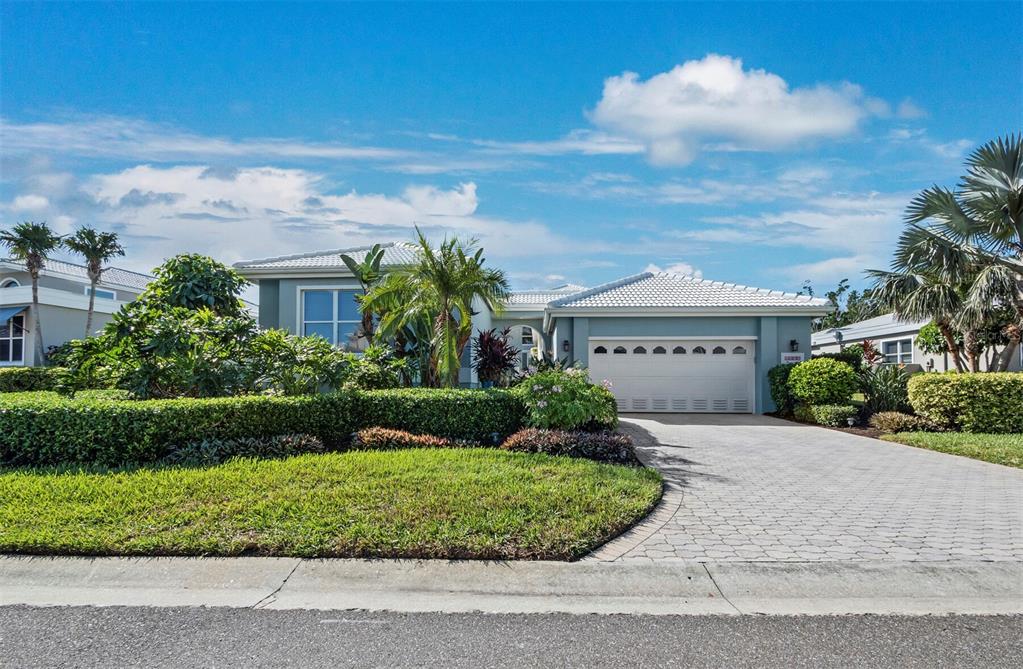 Longboat Key, Florida, 34228, United States, 3 Bedrooms Bedrooms, ,4 BathroomsBathrooms,Residential,For Sale,1988041