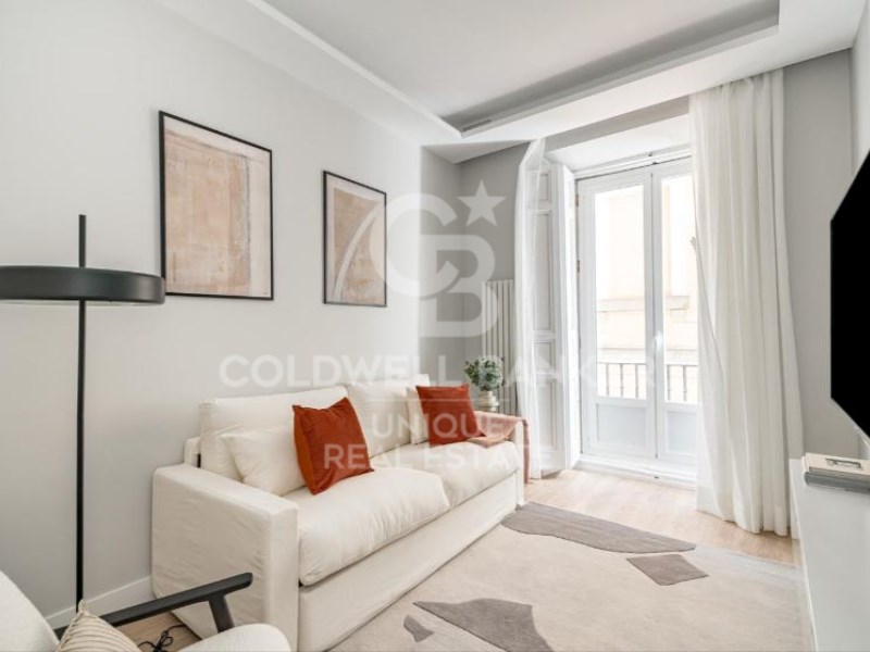 Madrid, Madrid, Centro, Sol Madrid, Madrid, Centro, Madrid, Comunidad de Madrid, ES, 2 Bedrooms Bedrooms, ,2 BathroomsBathrooms,Residential,For Sale,Madrid, Madrid, Centro, Sol Madrid, Madrid, Centro,1619857
