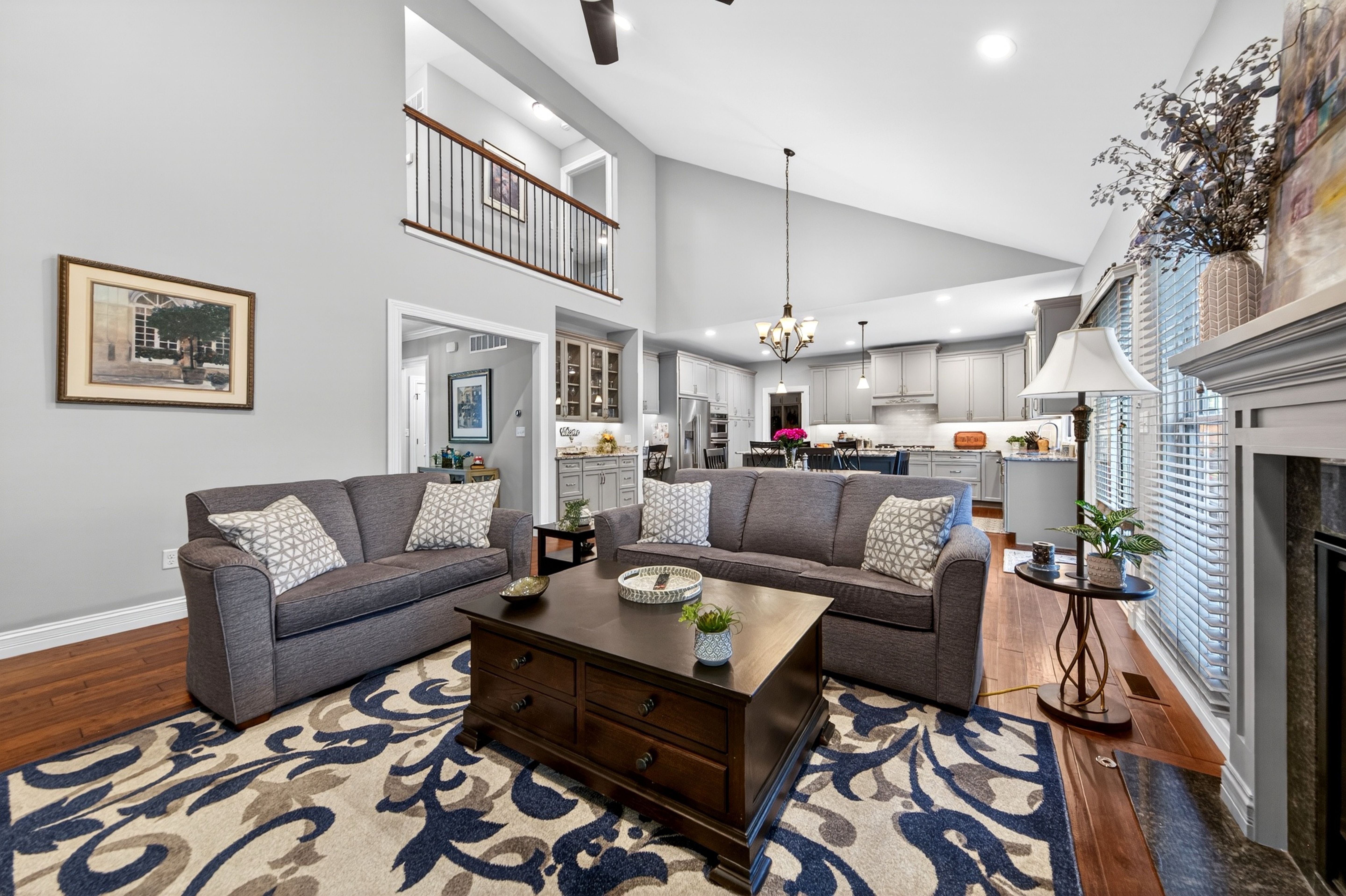  Beautiful 5-Year-Old Custom Home in Kirkwood — Upscale Features & Prime Location - 物件實景