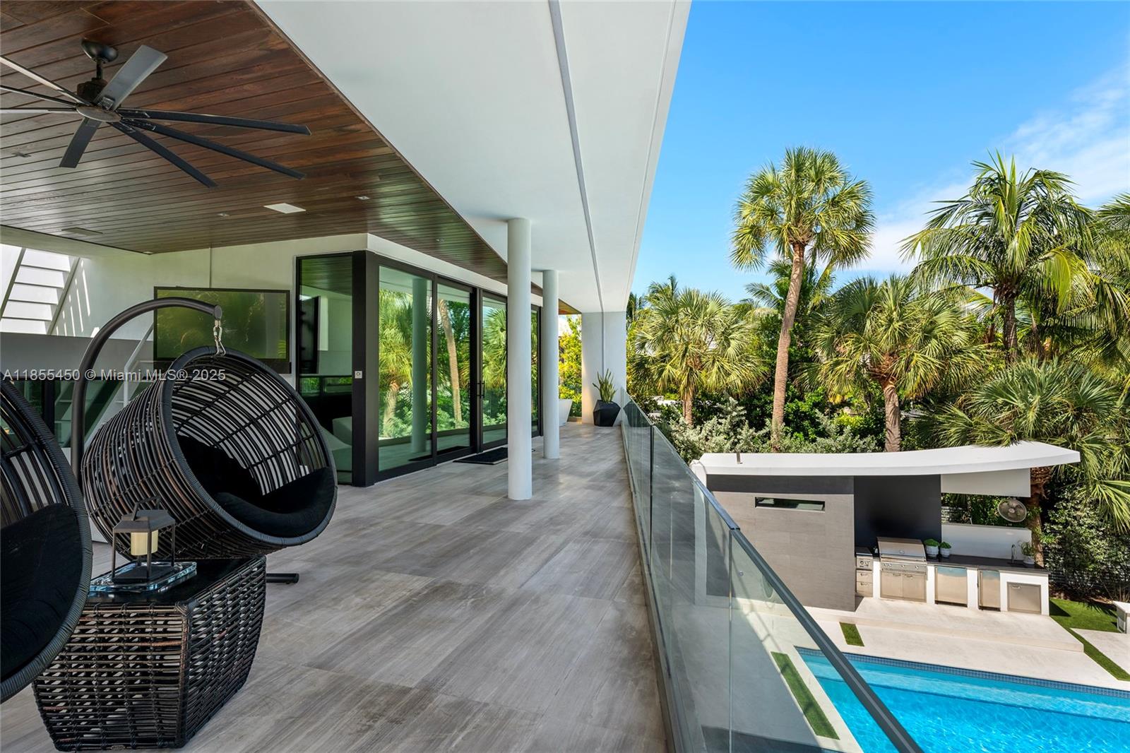 Miami Beach, Florida, 33140, United States, 5 Bedrooms Bedrooms, ,8 BathroomsBathrooms,Residential,For Sale,1918042