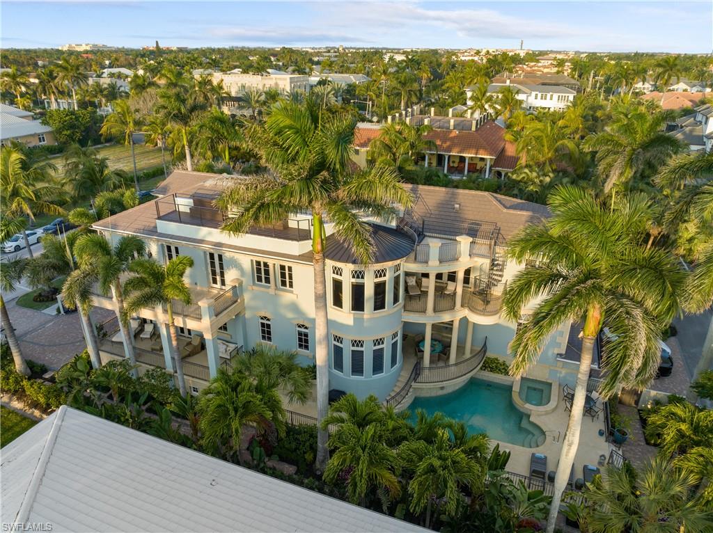 40 5th Ave S, Naples, Florida, 34102, United States, 5 Bedrooms Bedrooms, ,7 BathroomsBathrooms,Residential,For Sale,40 5th Ave S,1482244