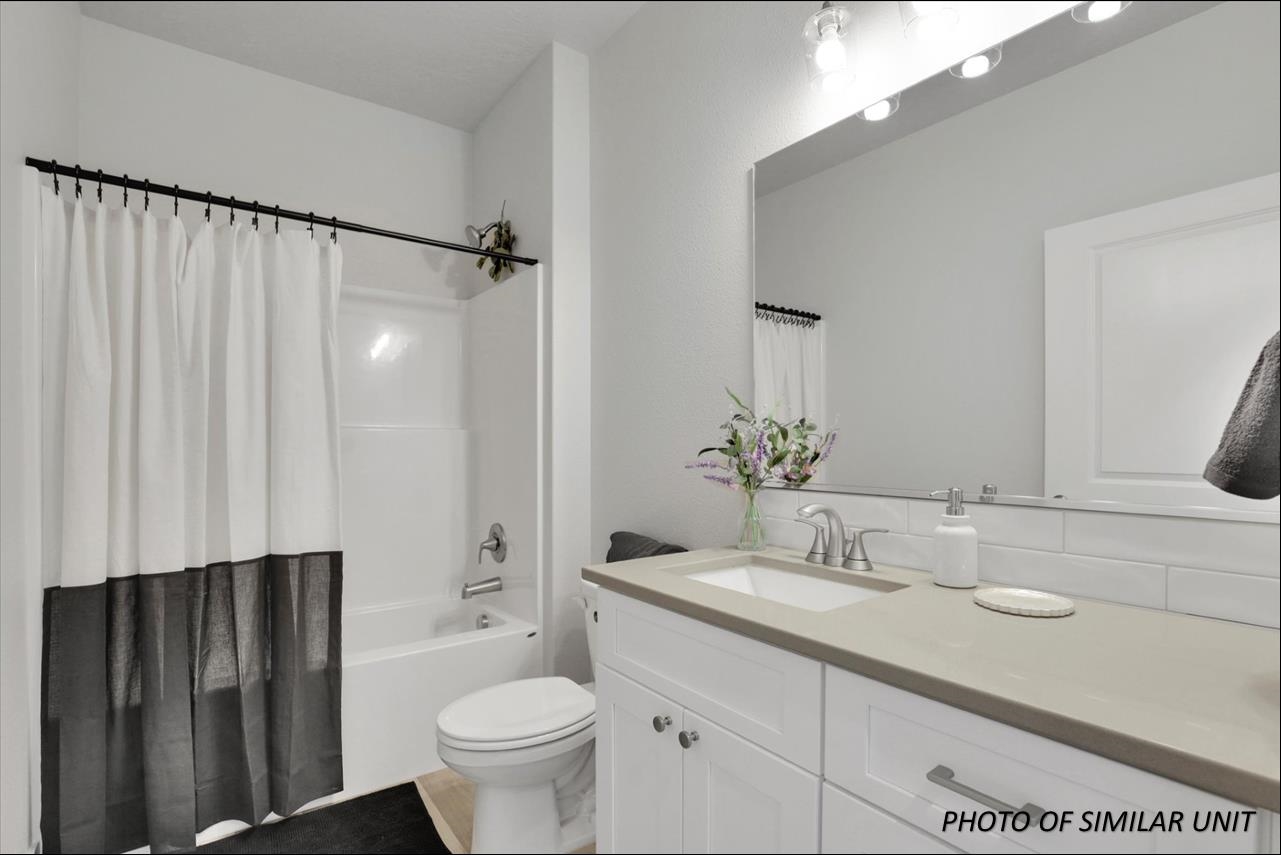 Deer Park, Washington, 99006, United States, 3 Bedrooms Bedrooms, ,2 BathroomsBathrooms,Residential,For Sale,1848414