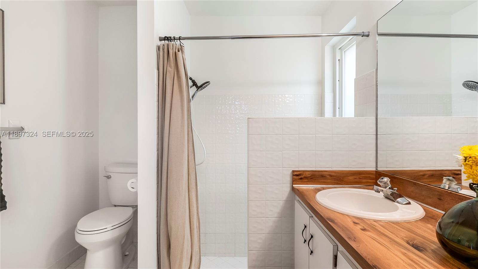 Coral Springs, Florida, 33065, United States, 3 Bedrooms Bedrooms, ,2 BathroomsBathrooms,Residential,For Sale,1993306