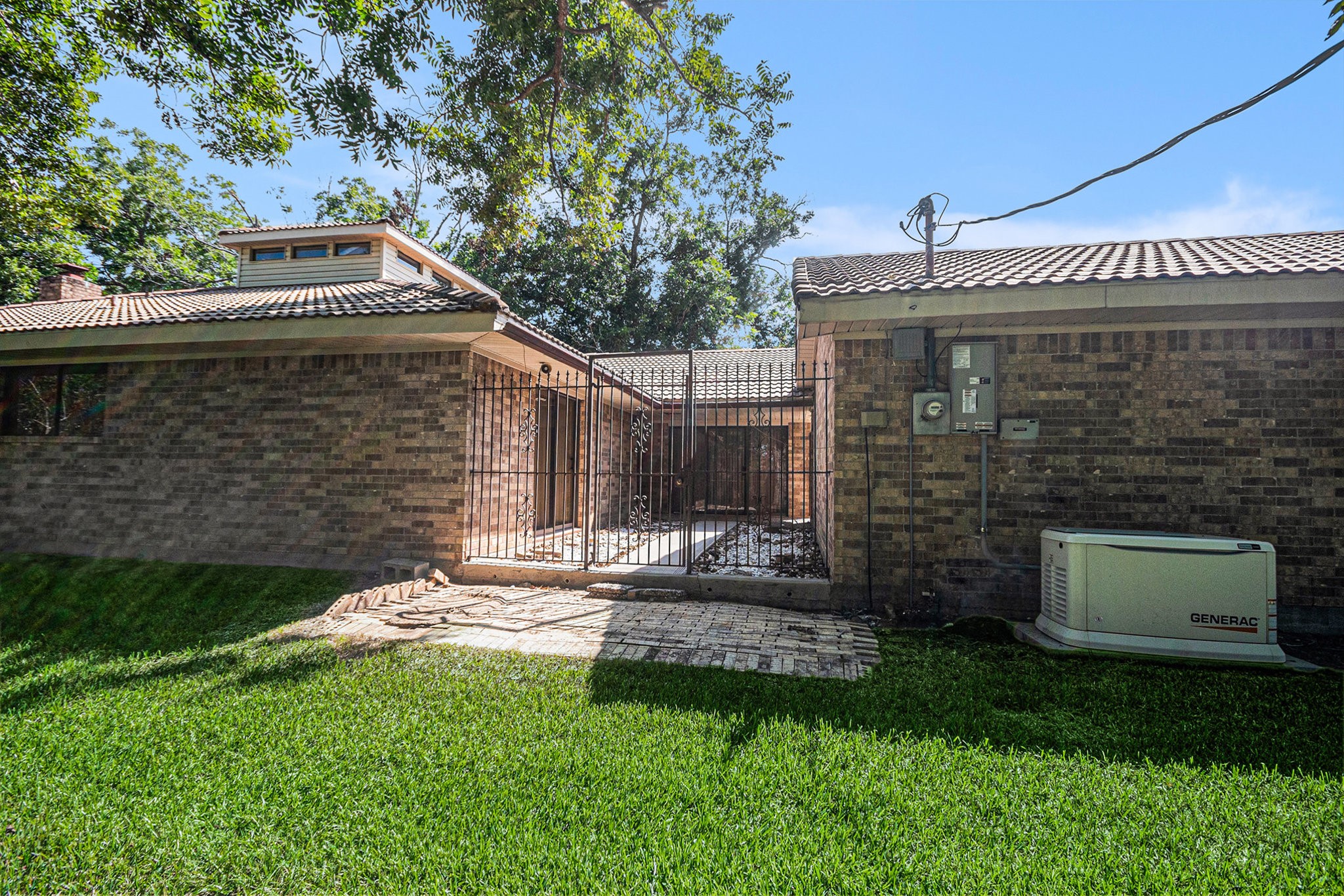 Crosby, Texas, 77532, United States, 3 Bedrooms Bedrooms, ,3 BathroomsBathrooms,Residential,For Sale,1926287
