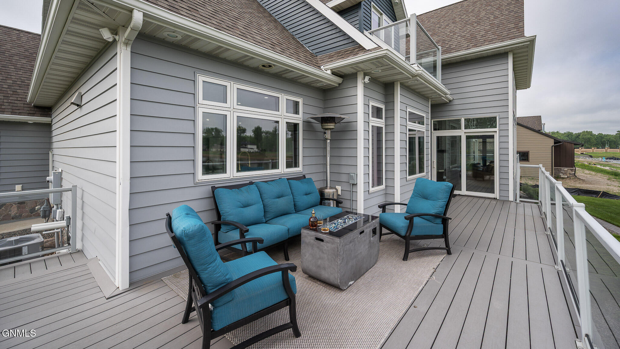 Bismarck, North Dakota, 58504, United States, 6 Bedrooms Bedrooms, ,4 BathroomsBathrooms,Residential,For Sale,1982102