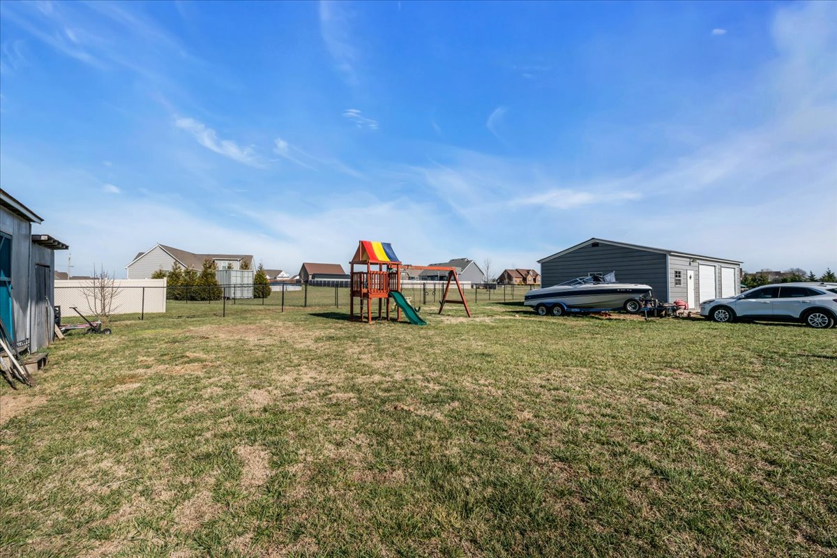 Manchester, Tennessee, 37355, United States, 3 Bedrooms Bedrooms, ,2 BathroomsBathrooms,Residential,For Sale,2007500