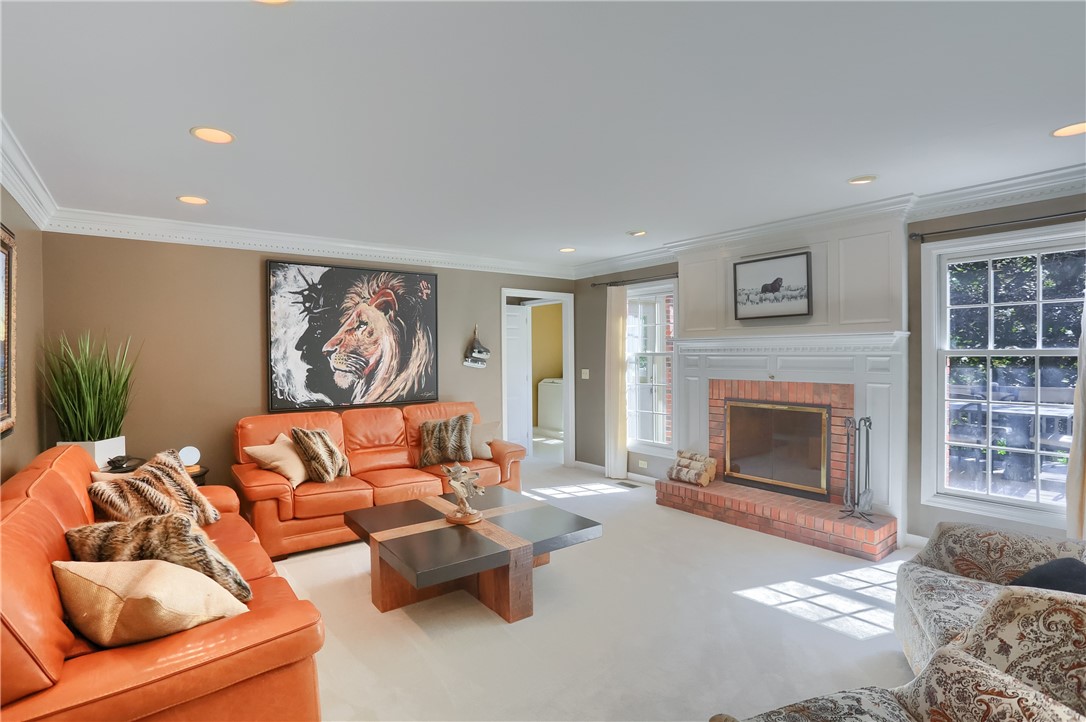 Pine Twp, Pennsylvania, 15044, United States, 4 Bedrooms Bedrooms, ,3 BathroomsBathrooms,Residential,For Sale,1951267