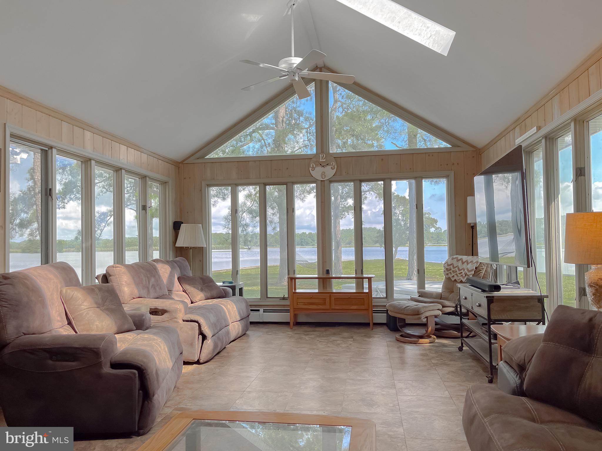 Scotland, Maryland, 20687, United States, 4 Bedrooms Bedrooms, ,3 BathroomsBathrooms,Residential,For Sale,1921367