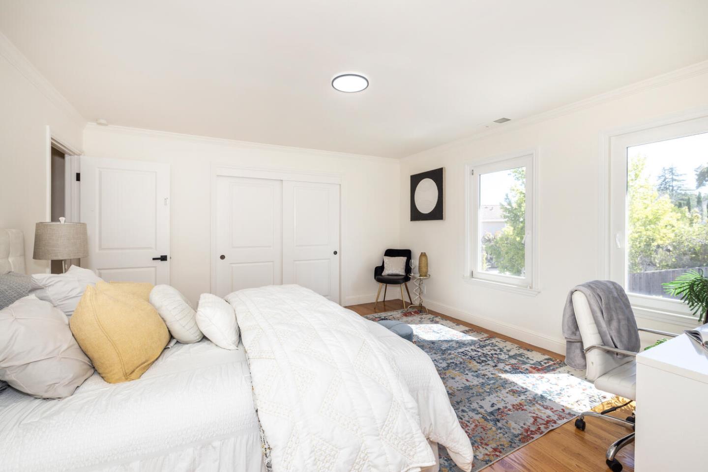 Hillsborough, California, 94010, United States, 5 Bedrooms Bedrooms, ,5 BathroomsBathrooms,Residential,For Sale,1940320