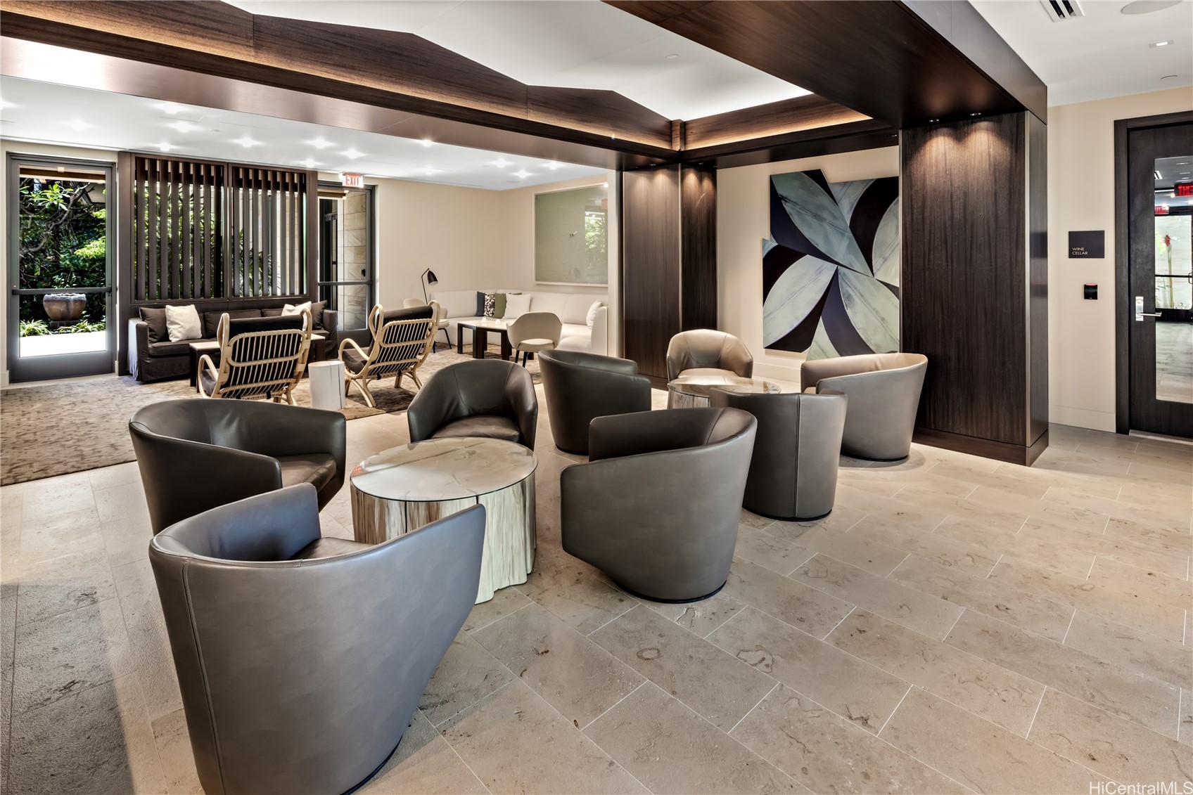 Honolulu, Hawaii, 96814, United States, 3 Bedrooms Bedrooms, ,4 BathroomsBathrooms,Residential,For Sale,1991765