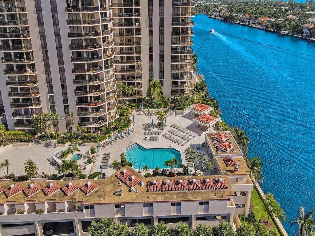 Aventura, Florida, 33180, United States, 4 Bedrooms Bedrooms, ,5 BathroomsBathrooms,Residential,For Sale,1796989