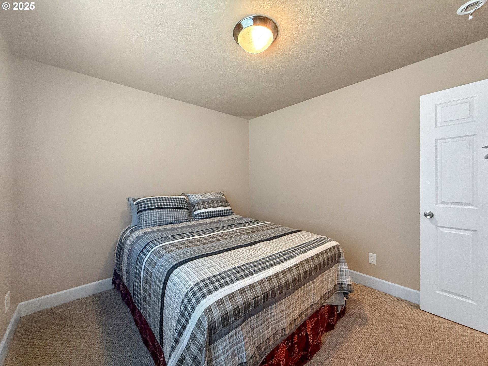 Brookings, Oregon, 97415, United States, 3 Bedrooms Bedrooms, ,2 BathroomsBathrooms,Residential,For Sale,1978372