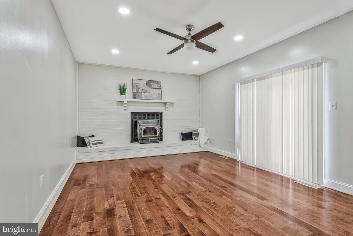 Upper Marlboro, Maryland, 20774, United States, 4 Bedrooms Bedrooms, ,3 BathroomsBathrooms,Residential,For Sale,1857912