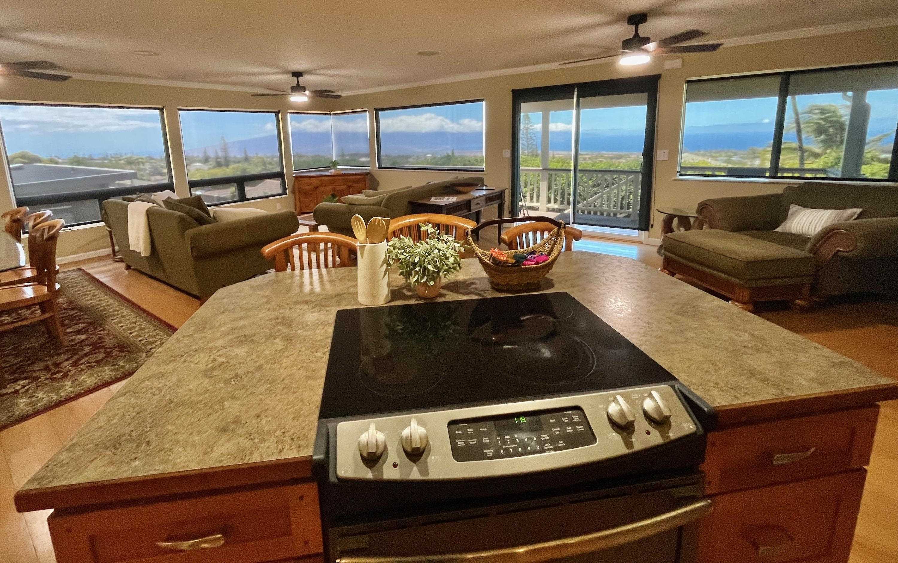 Makawao, Hawaii, 96768, United States, 4 Bedrooms Bedrooms, ,3 BathroomsBathrooms,Residential,For Sale,2003383