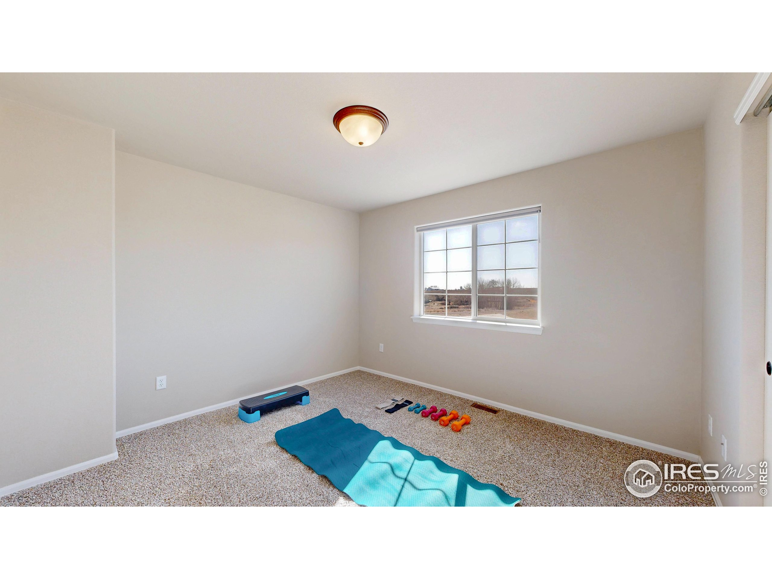 Johnstown, Colorado, 80534, United States, 4 Bedrooms Bedrooms, ,3 BathroomsBathrooms,Residential,For Sale,1911413