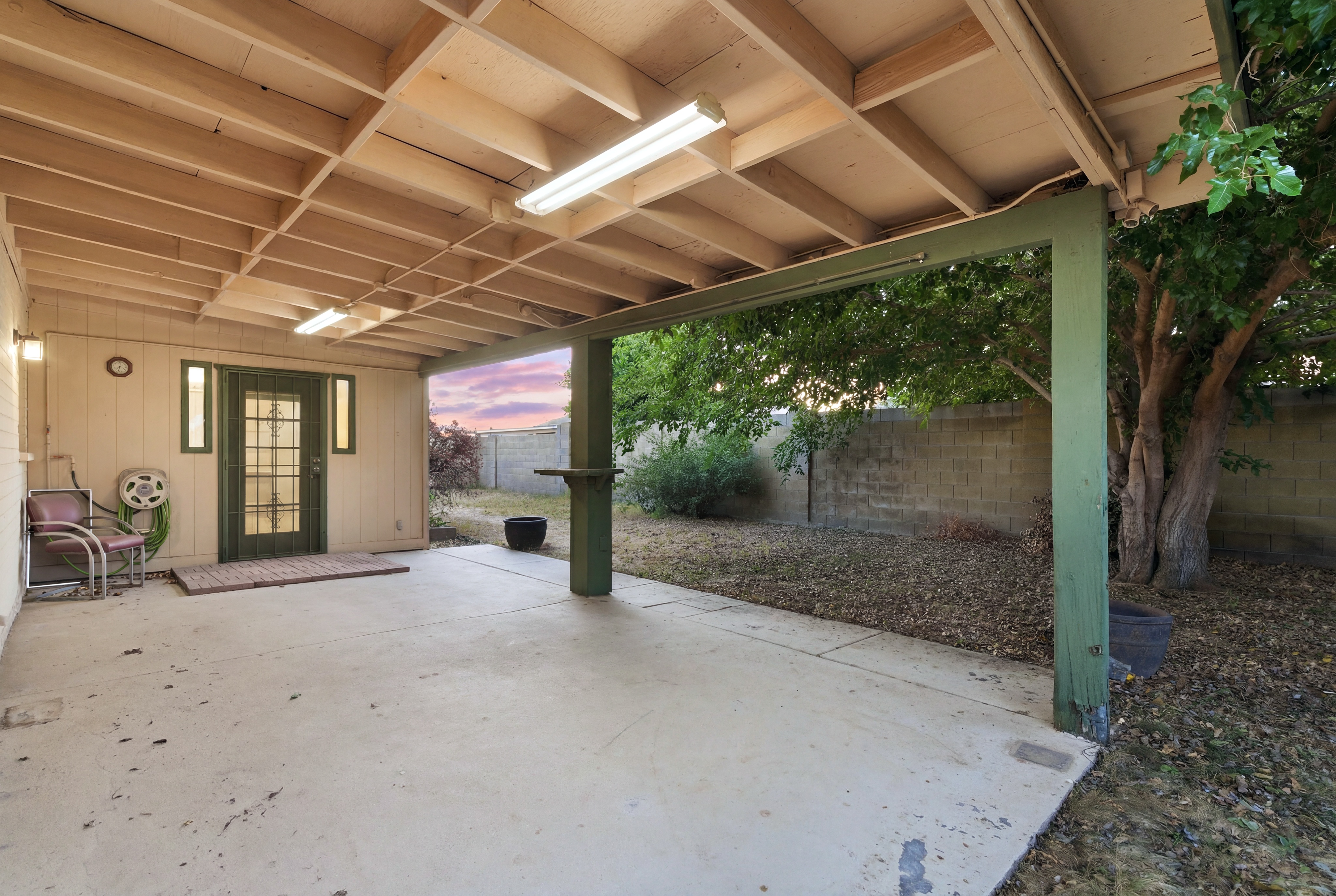  1434 West Kerry Lane  Phoenix, AZ - 物件實景