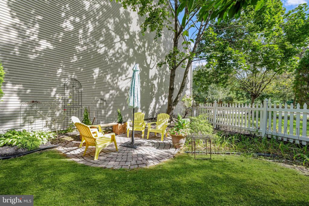 Plainsboro, New Jersey, 08536, United States, 4 Bedrooms Bedrooms, ,3 BathroomsBathrooms,Residential,For Sale,1922376