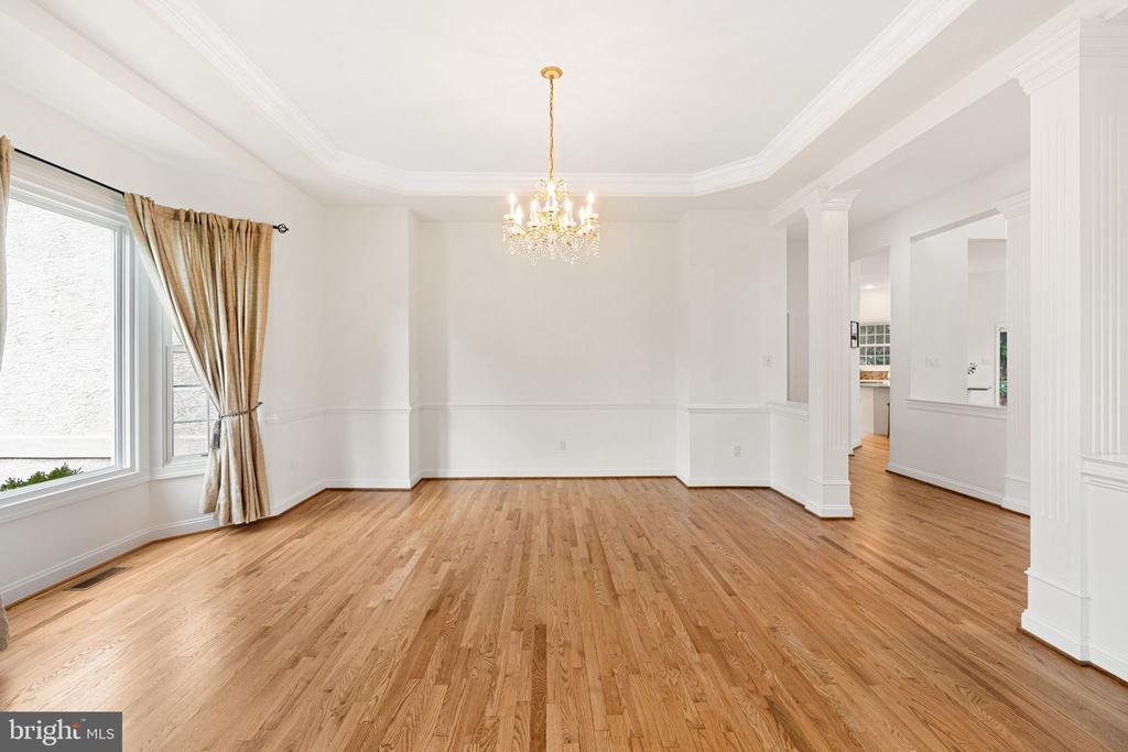 Newtown, Pennsylvania, 18940, United States, 4 Bedrooms Bedrooms, ,4 BathroomsBathrooms,Residential,For Sale,1941043
