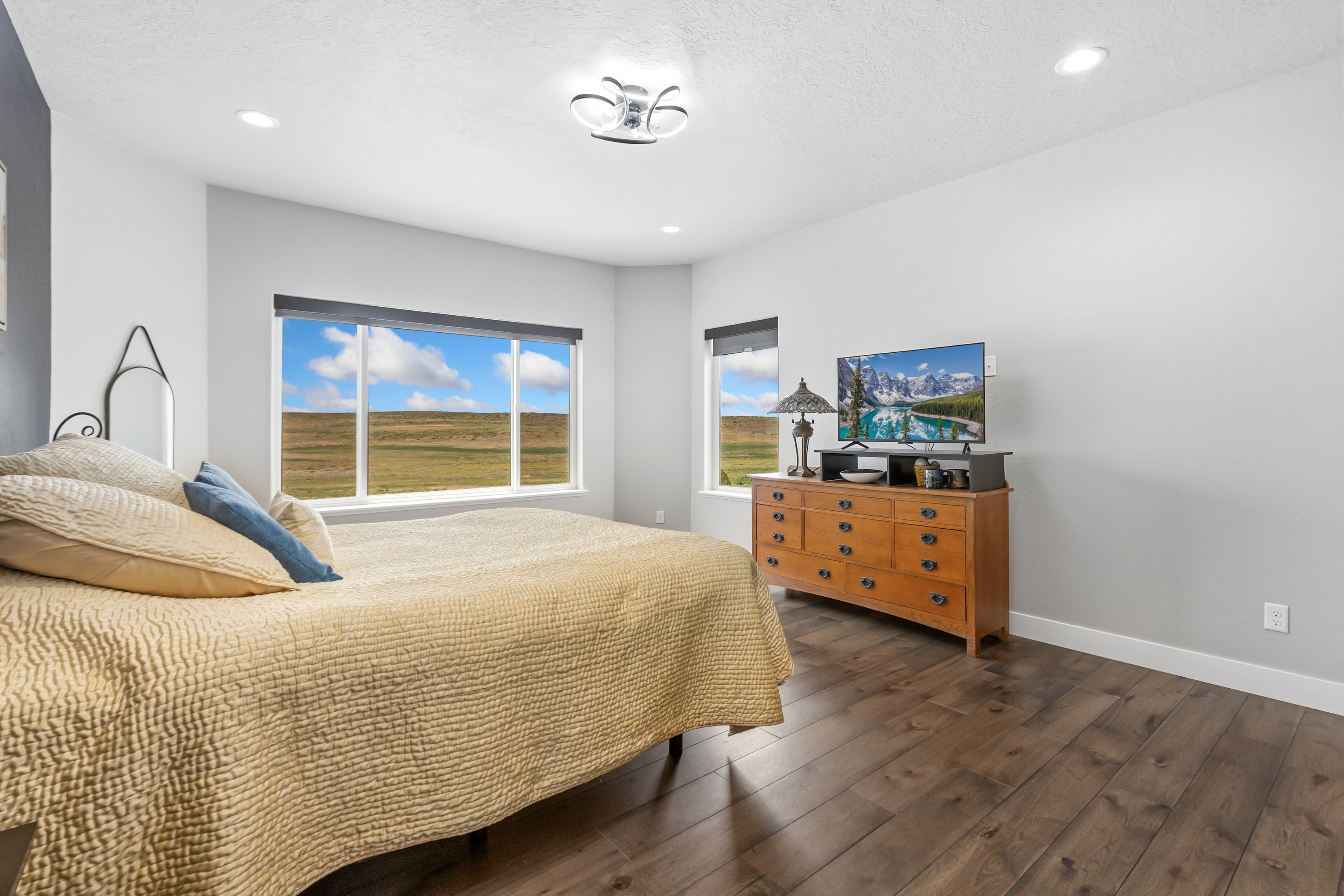  Custom-Built Home in the Highly Sought-After Pelican Lake Ranch Community - 物件實景