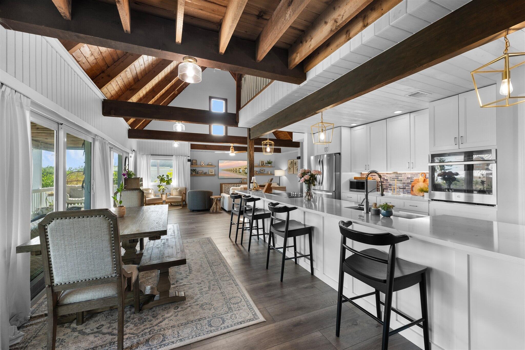 MARATHON, Florida, 33050, United States, 2 Bedrooms Bedrooms, ,2 BathroomsBathrooms,Residential,For Sale,2000916