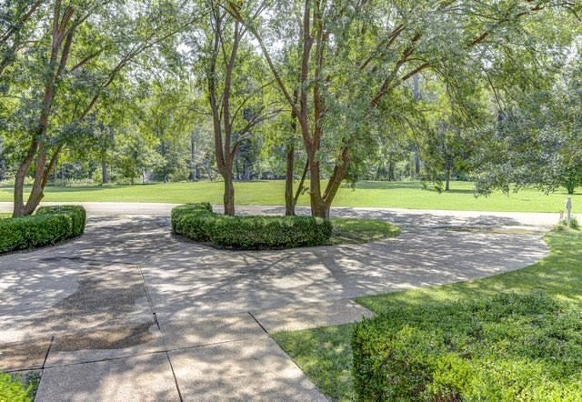 Vicksburg, Mississippi, 39183, United States, 4 Bedrooms Bedrooms, ,4 BathroomsBathrooms,Residential,For Sale,1919653