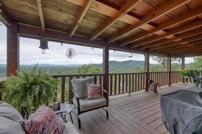 Murphy, North Carolina, 28906, United States, 3 Bedrooms Bedrooms, ,3 BathroomsBathrooms,Residential,For Sale,1917249