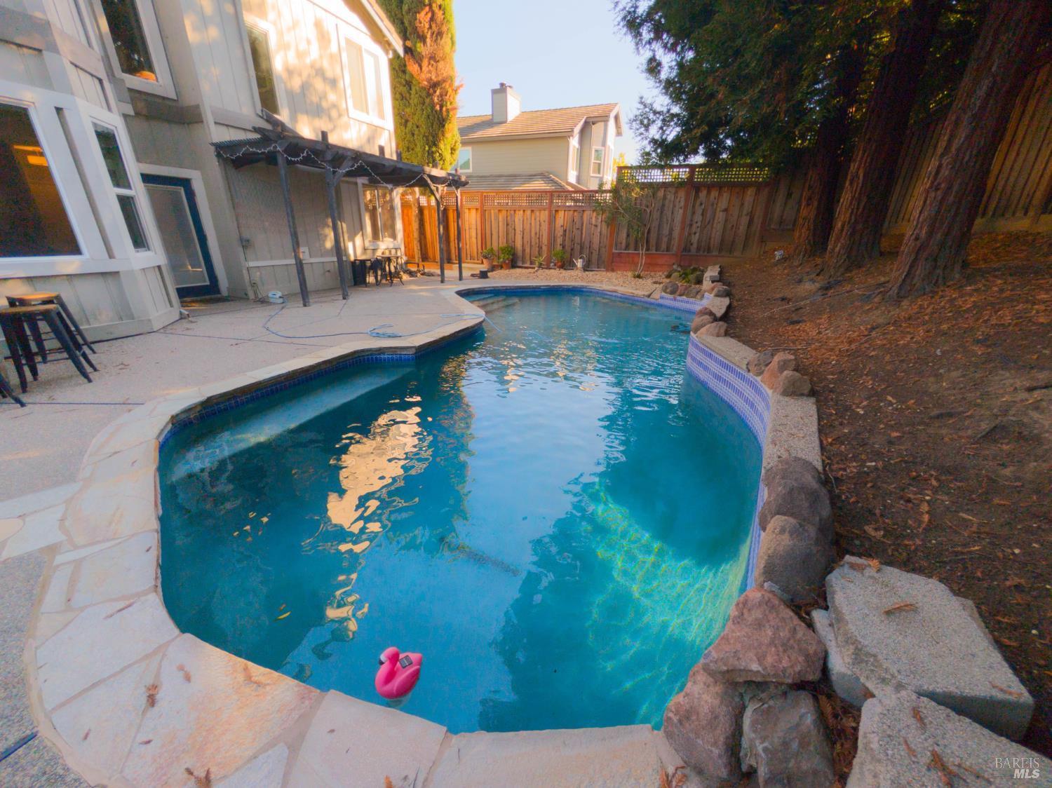 Vacaville, California, 95687, United States, 4 Bedrooms Bedrooms, ,3 BathroomsBathrooms,Residential,For Sale,1978415