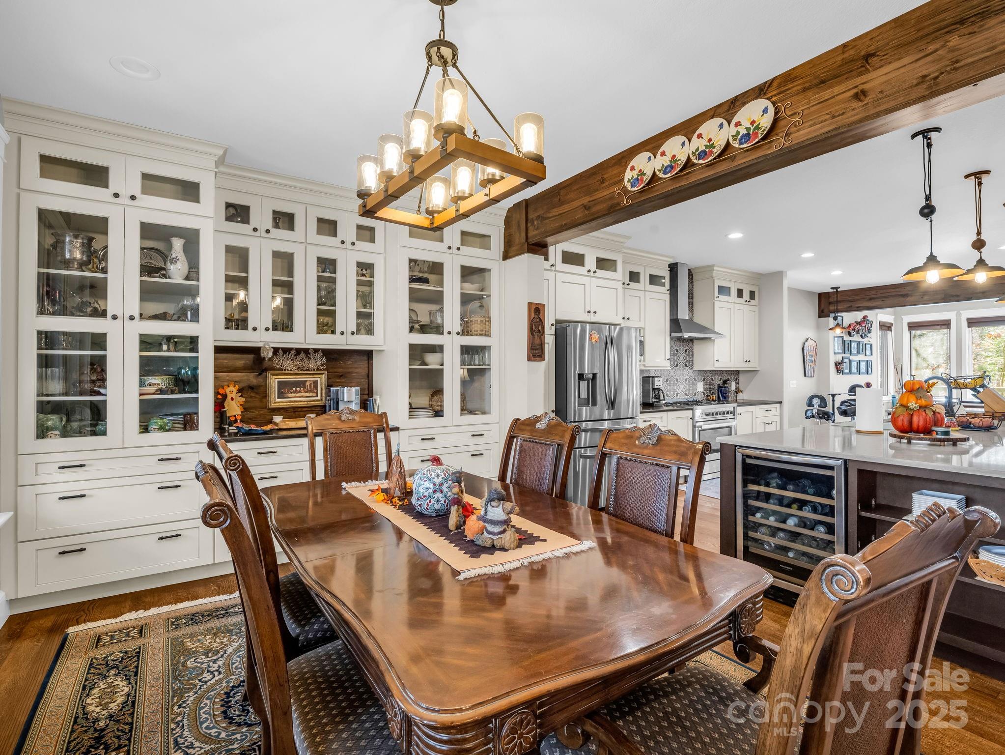 Saluda, North Carolina, 28773, United States, 3 Bedrooms Bedrooms, ,4 BathroomsBathrooms,Residential,For Sale,2002450