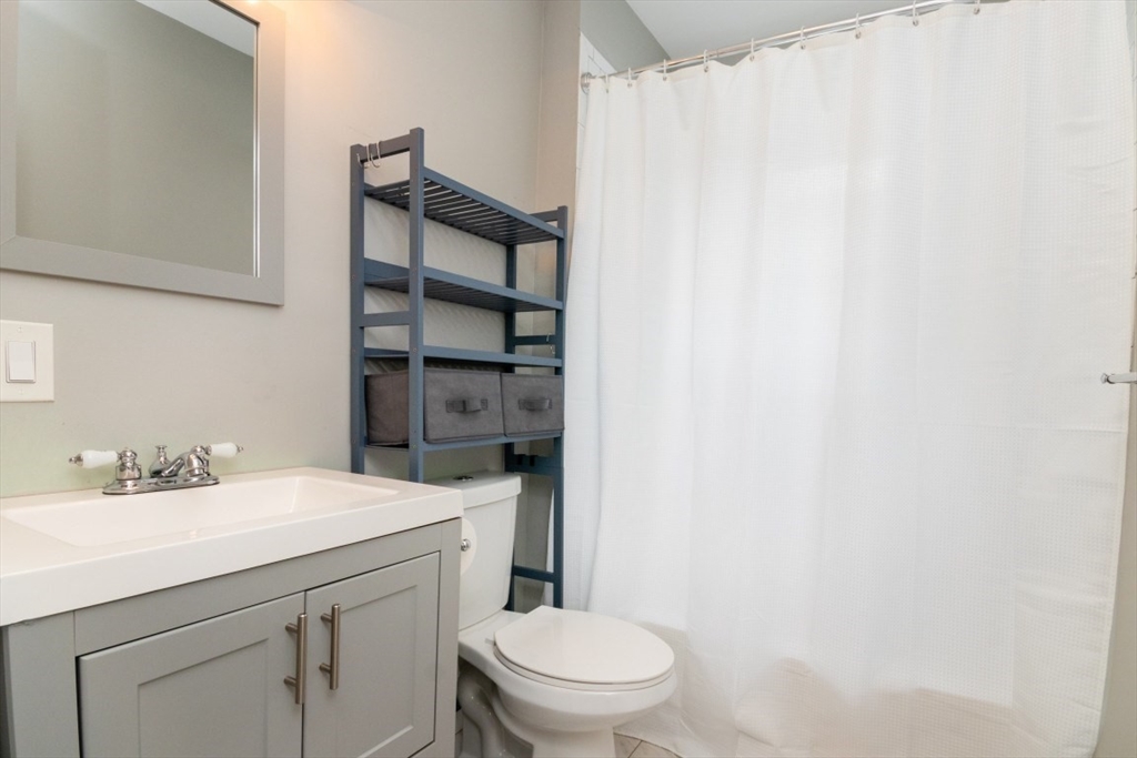 Boston, Massachusetts, 02125, United States, 2 Bedrooms Bedrooms, ,1 BathroomBathrooms,Residential,For Sale,1960529