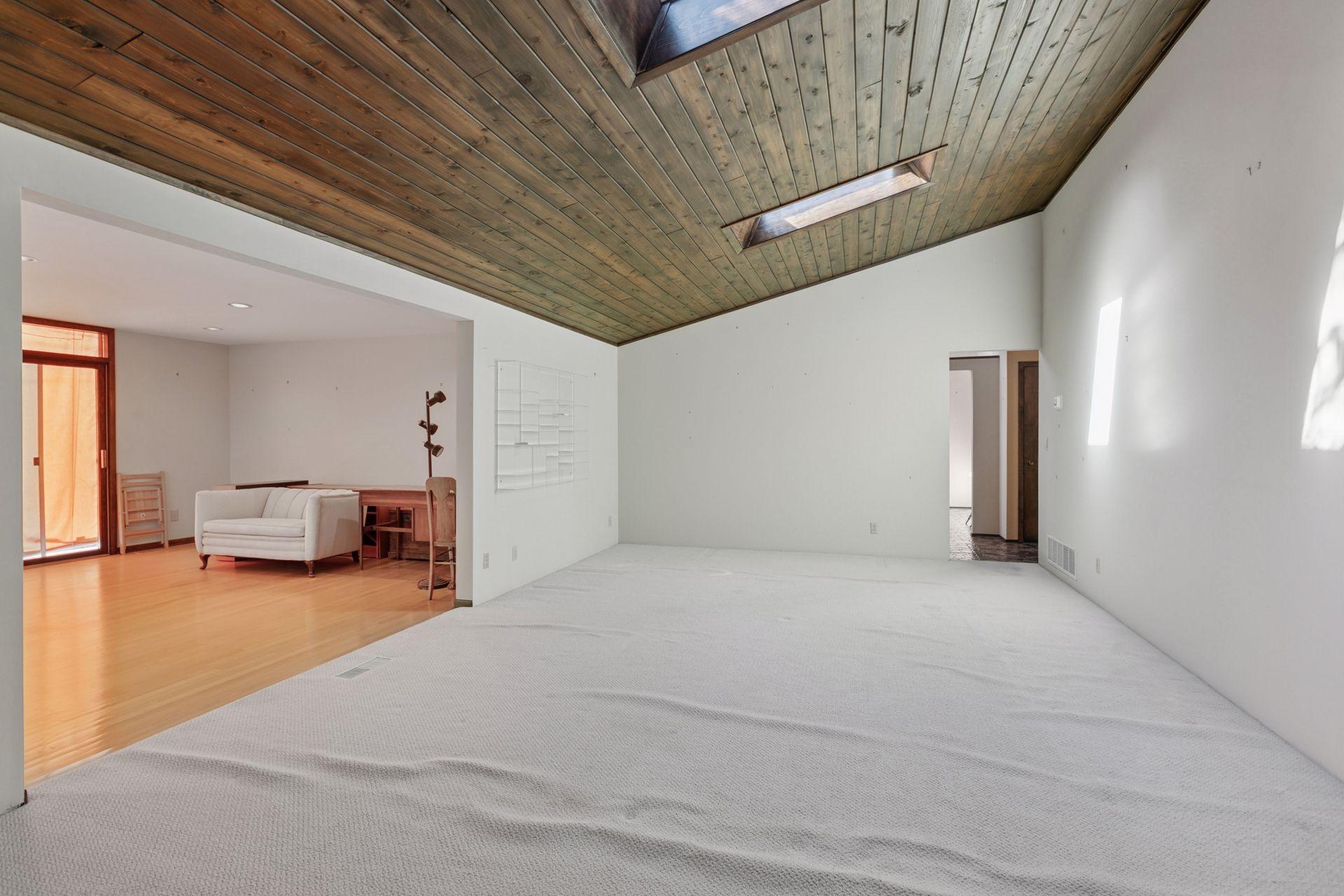 Golden Valley, Minnesota, 55416, United States, 2 Bedrooms Bedrooms, ,Residential,For Sale,1970516