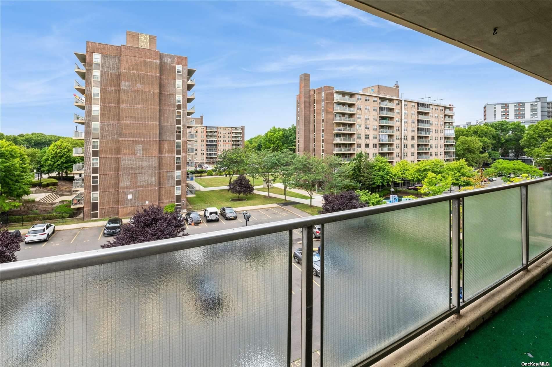 1019 Van Siclen Avenu, 4D, Brooklyn, New York, 11207, United States, 3 Bedrooms Bedrooms, ,2 BathroomsBathrooms,Residential,For Sale,1019 Van Siclen Avenu , 4D,1611699
