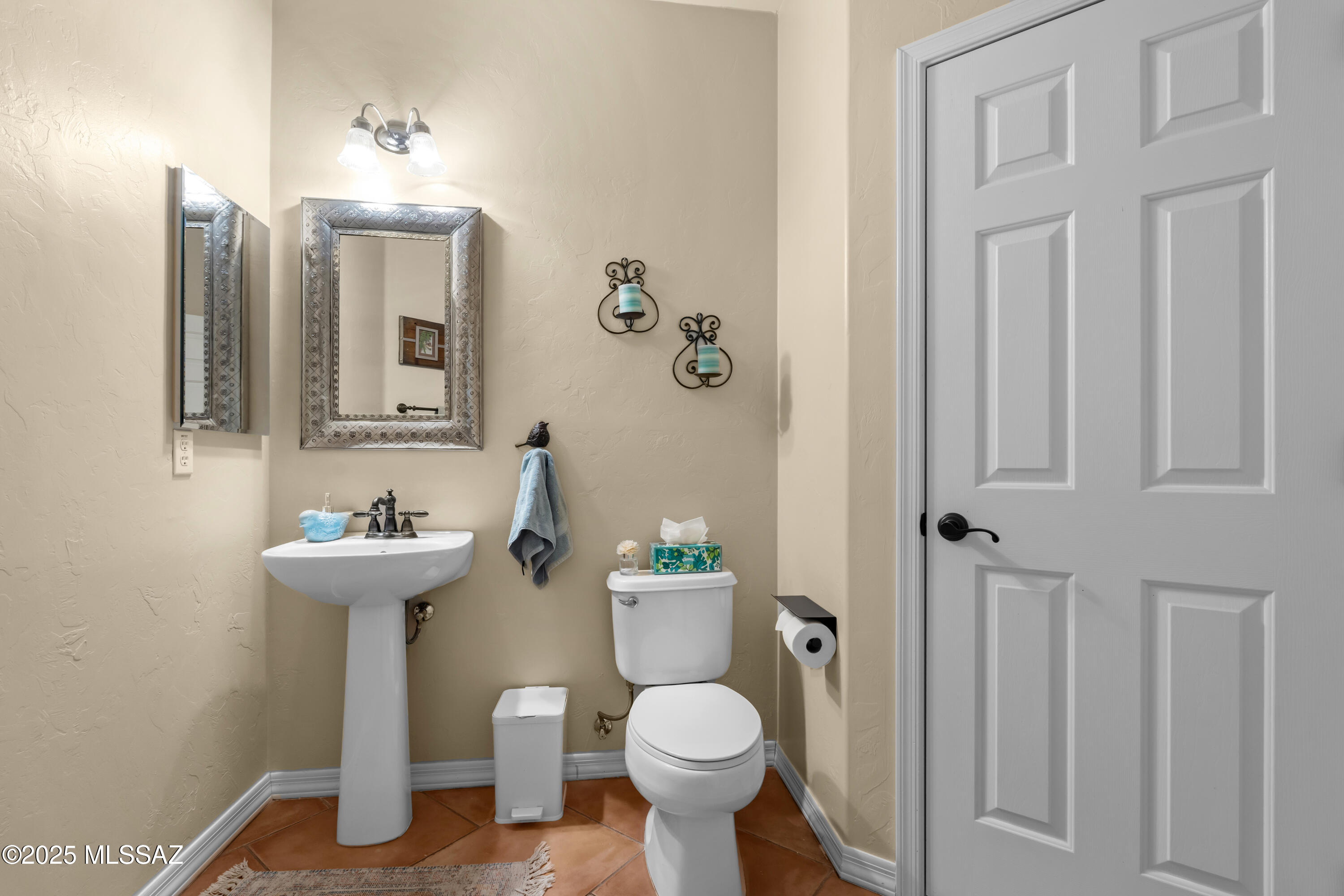 Sahuarita, Arizona, 85629, United States, 4 Bedrooms Bedrooms, ,3 BathroomsBathrooms,Residential,For Sale,1827979