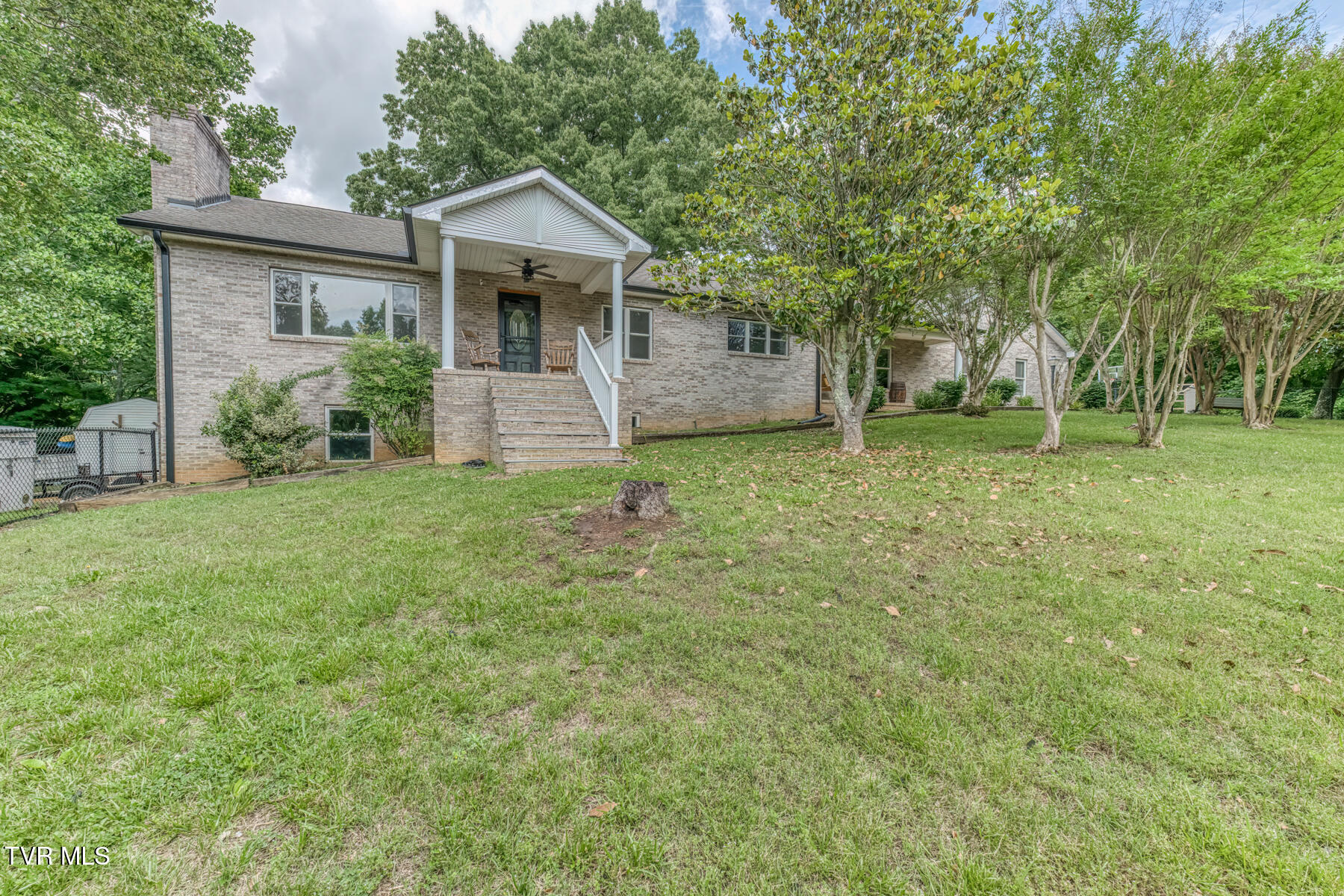 Afton, Tennessee, 37616, United States, 5 Bedrooms Bedrooms, ,3 BathroomsBathrooms,Residential,For Sale,2048467