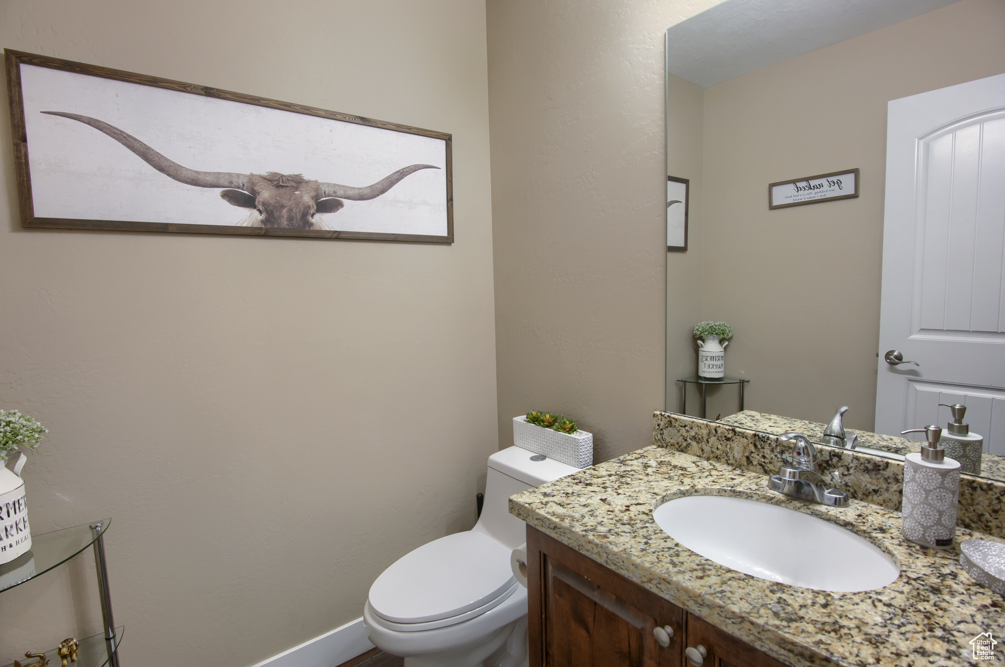Grantsville, Utah, 84029, United States, 5 Bedrooms Bedrooms, ,4 BathroomsBathrooms,Residential,For Sale,1793991