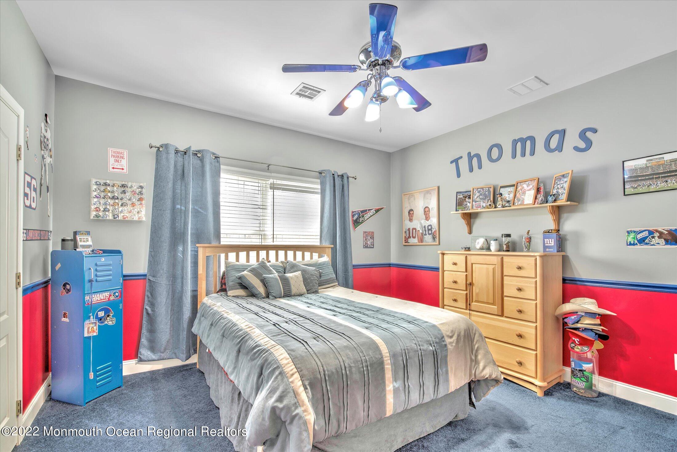 Manalapan, New Jersey, 07726, United States, 4 Bedrooms Bedrooms, ,5 BathroomsBathrooms,Residential,For Sale,1823230