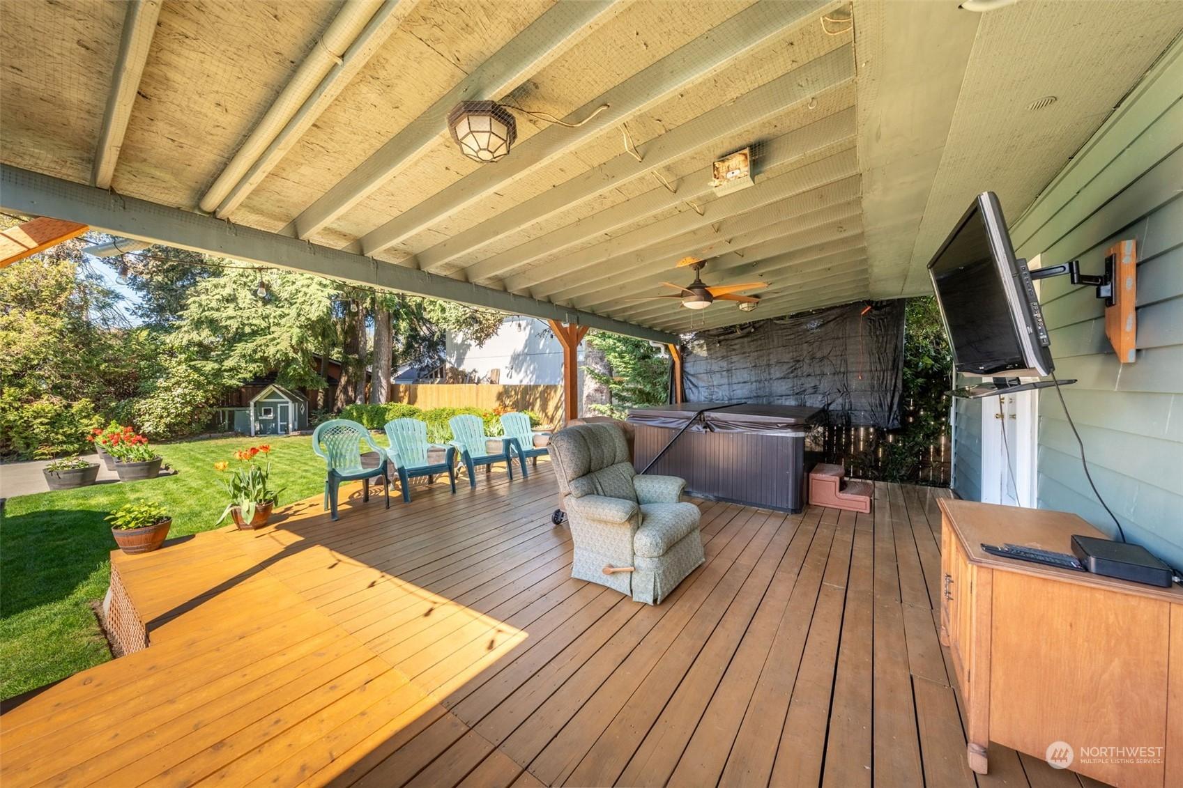 504 9TH STREET NW, PUYALLUP, Washington, 98371, United States, 3 Bedrooms Bedrooms, ,2 BathroomsBathrooms,Residential,For Sale,504 9TH STREET NW,1509929