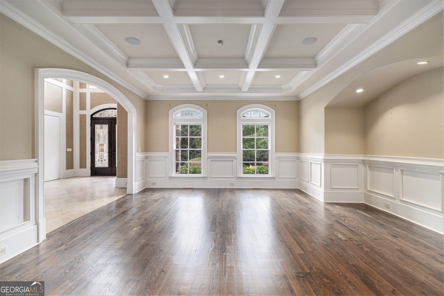 Roswell, Georgia, 30075, United States, 9 Bedrooms Bedrooms, ,15 BathroomsBathrooms,Residential,For Sale,1953234