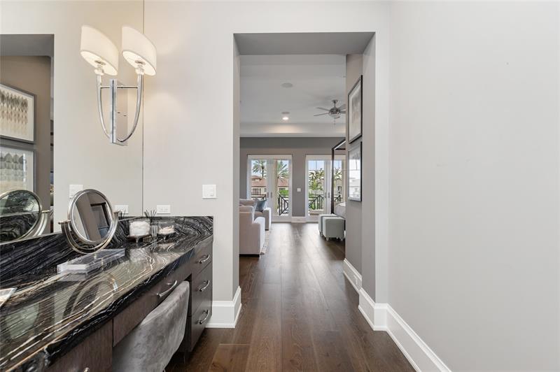 Lighthouse Point, Florida, 33064, United States, 7 Bedrooms Bedrooms, ,9 BathroomsBathrooms,Residential,For Sale,1949453