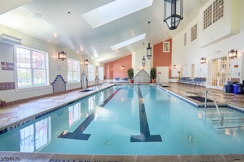 Franklin Twp., New Jersey, 08873, United States, 2 Bedrooms Bedrooms, ,2 BathroomsBathrooms,Residential,For Sale,1950649