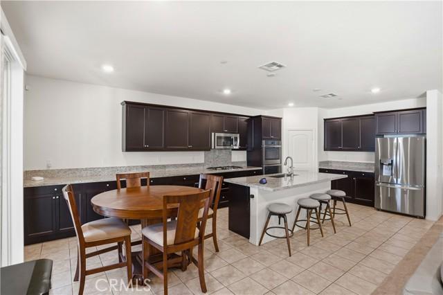 Menifee, California, 92585, United States, 4 Bedrooms Bedrooms, ,4 BathroomsBathrooms,Residential,For Sale,1985288