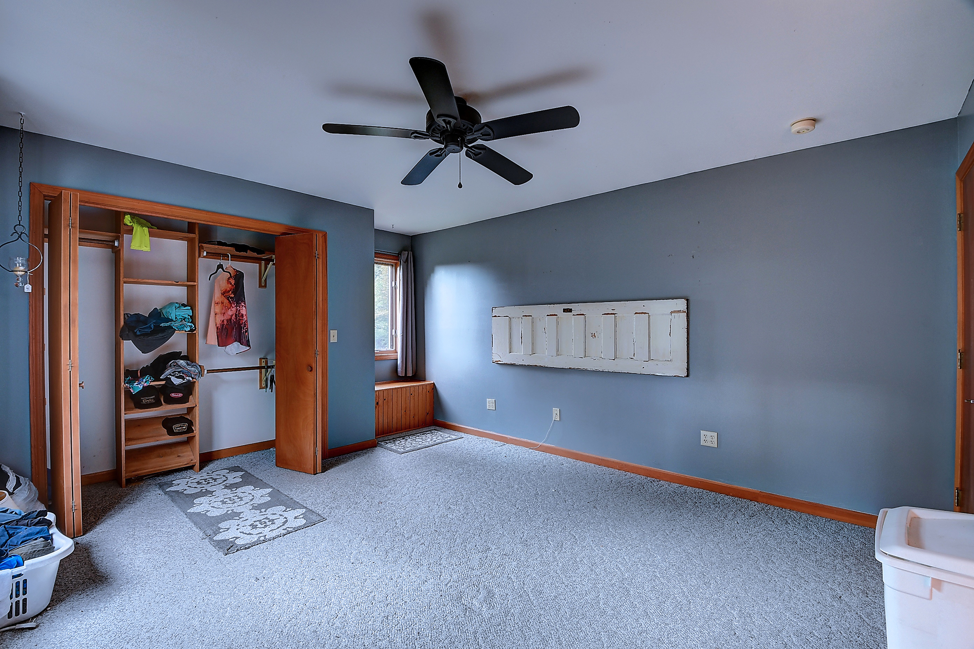 Bethlehem, Connecticut, 06751, United States, 3 Bedrooms Bedrooms, ,4 BathroomsBathrooms,Residential,For Sale,1987102