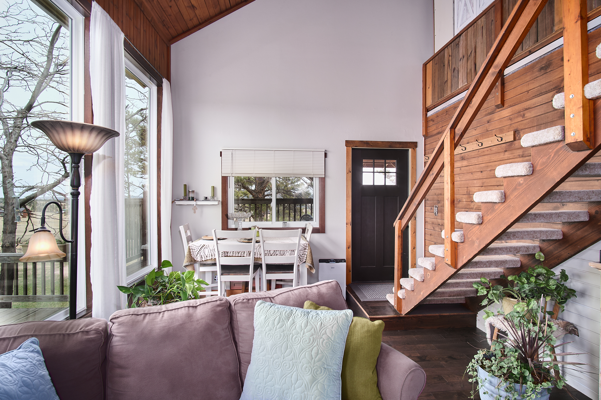 Hot Springs, South Dakota, 57747, United States, 3 Bedrooms Bedrooms, ,2 BathroomsBathrooms,Residential,For Sale,1993817