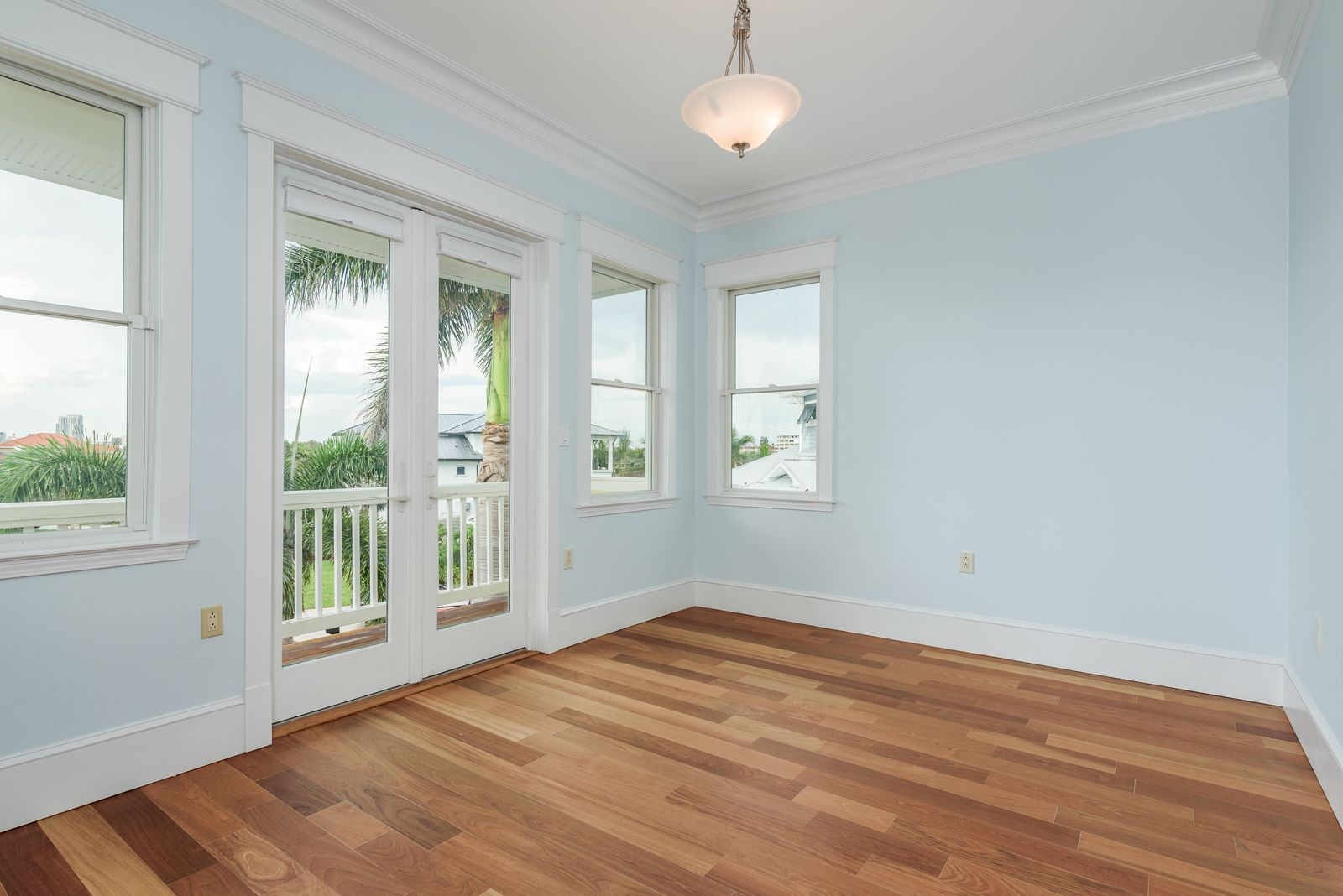 Clearwater, Florida, 33767, United States, 5 Bedrooms Bedrooms, ,5 BathroomsBathrooms,Residential,For Sale,1984474