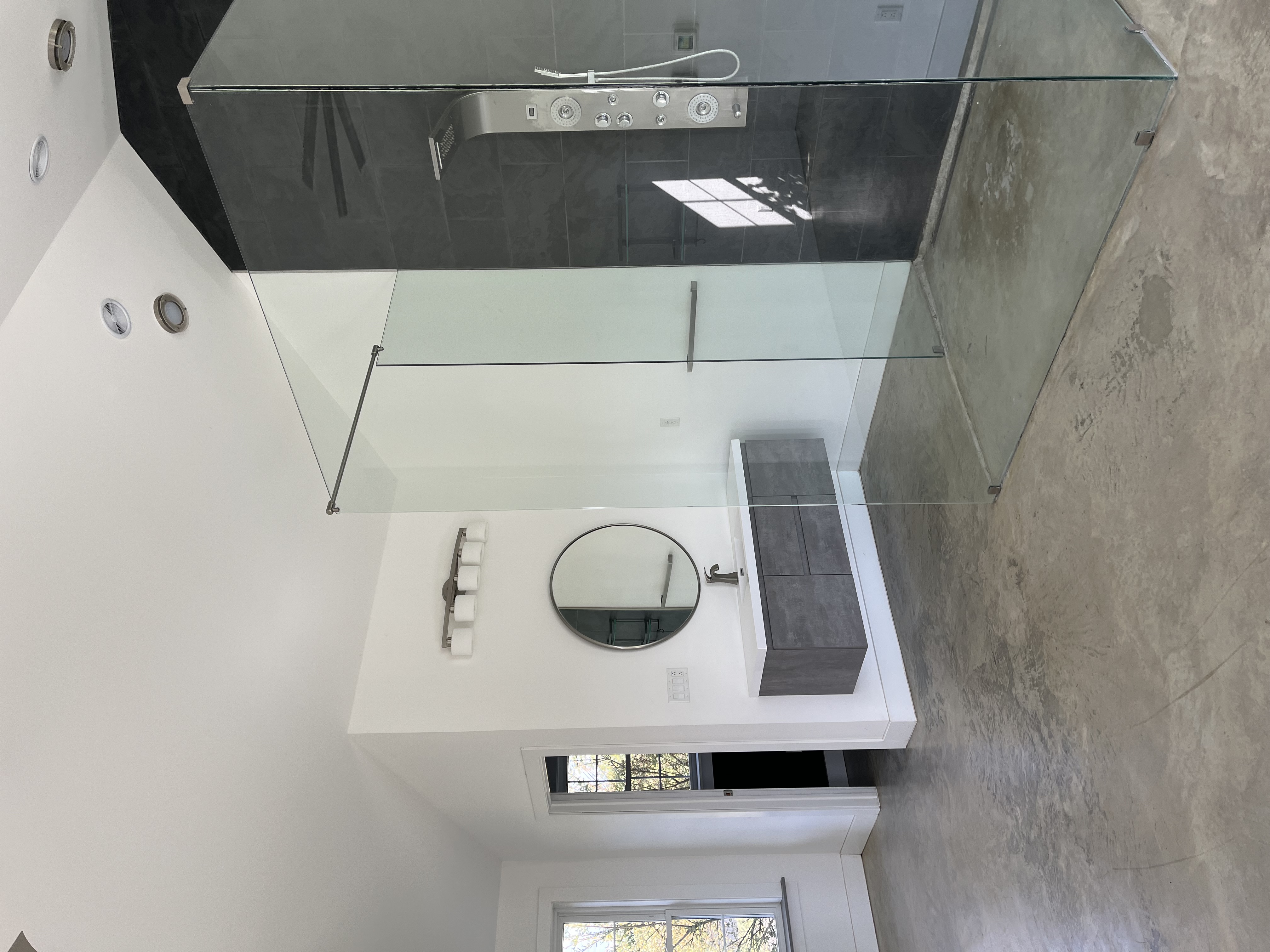 Reading, Pennsylvania, 19606, United States, 4 Bedrooms Bedrooms, ,3 BathroomsBathrooms,Residential,For Sale,1979384